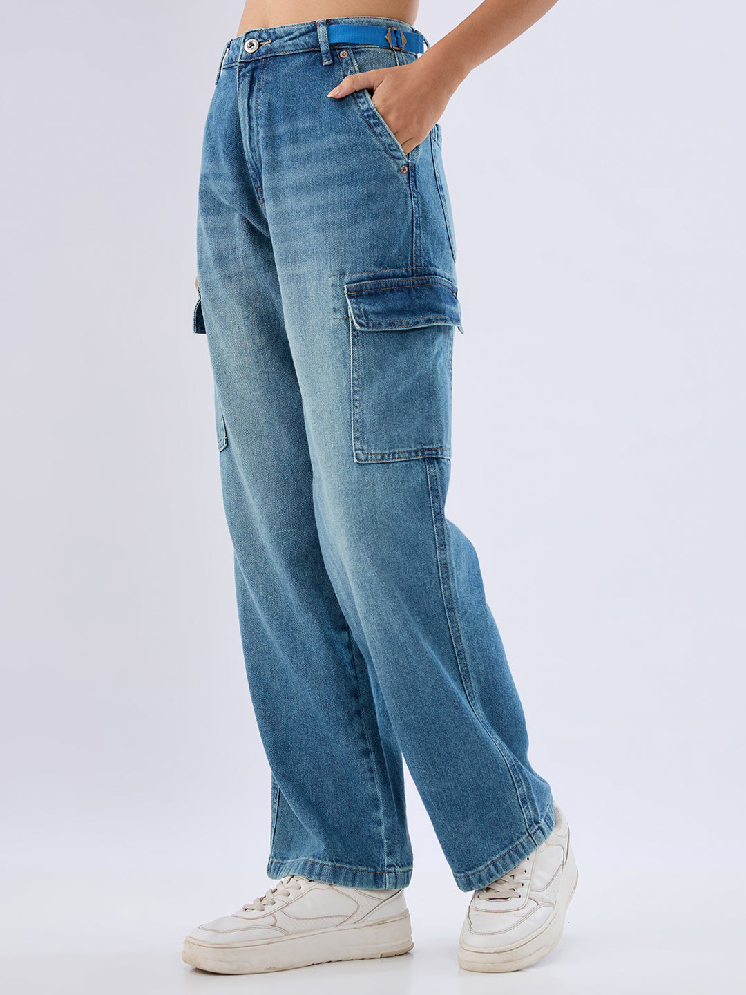 Spykar Mid Blue Straight Fit Mid Rise Jeans For Women