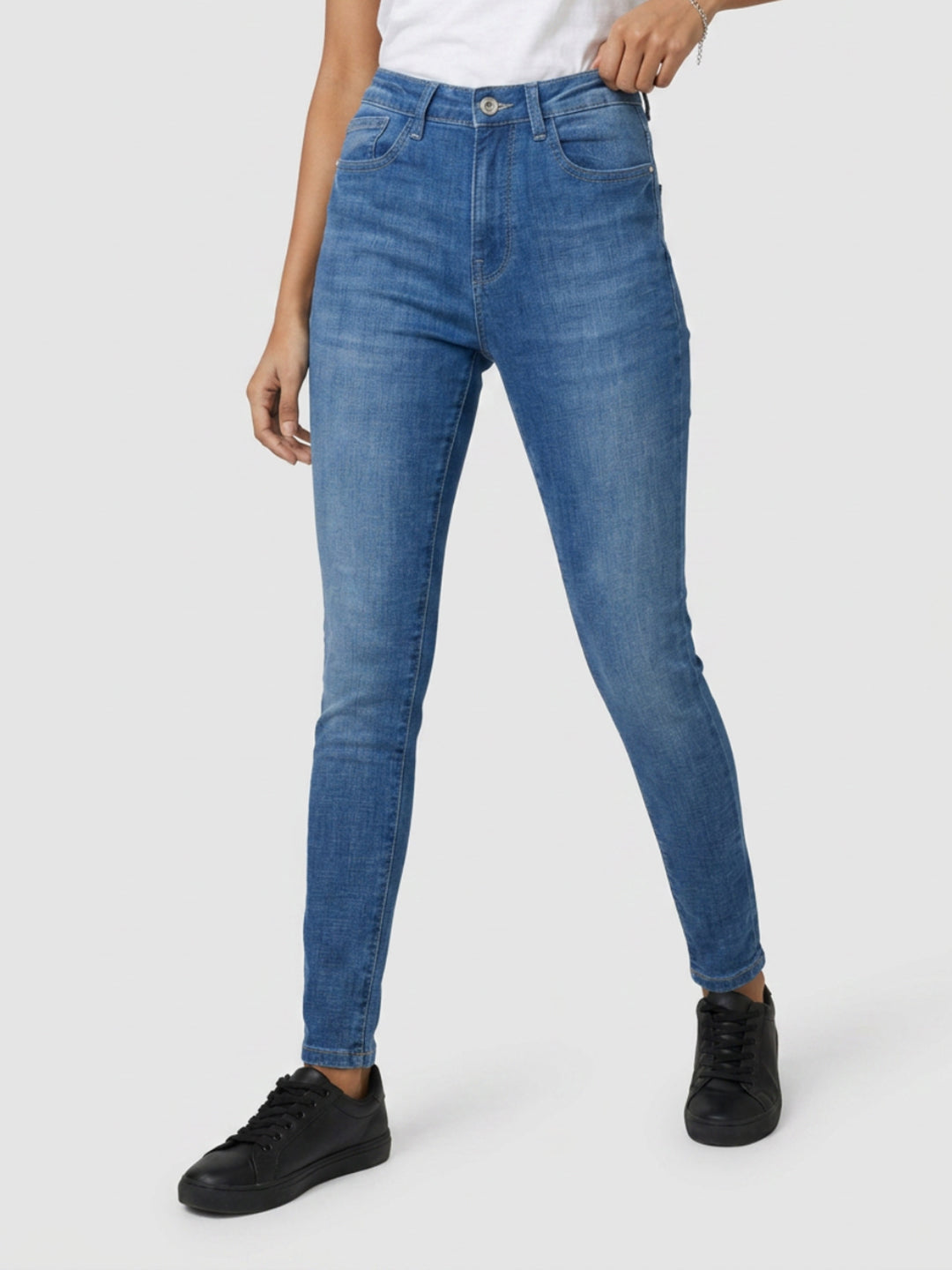 Women Alexa Jeans Super Skinny Fit Mid Blue High Rise