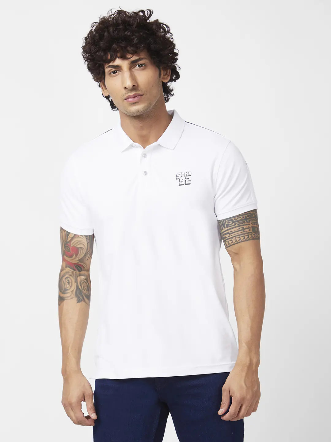 Spykar Men White Blended Slim Fit Half Sleeve Polo Neck Plain Tshirt