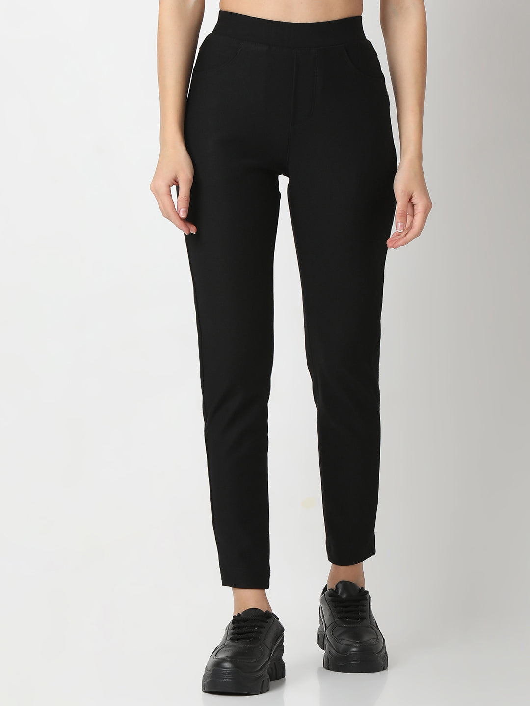 Spykar Black Skinny Fit High Rise Trackpant For Women