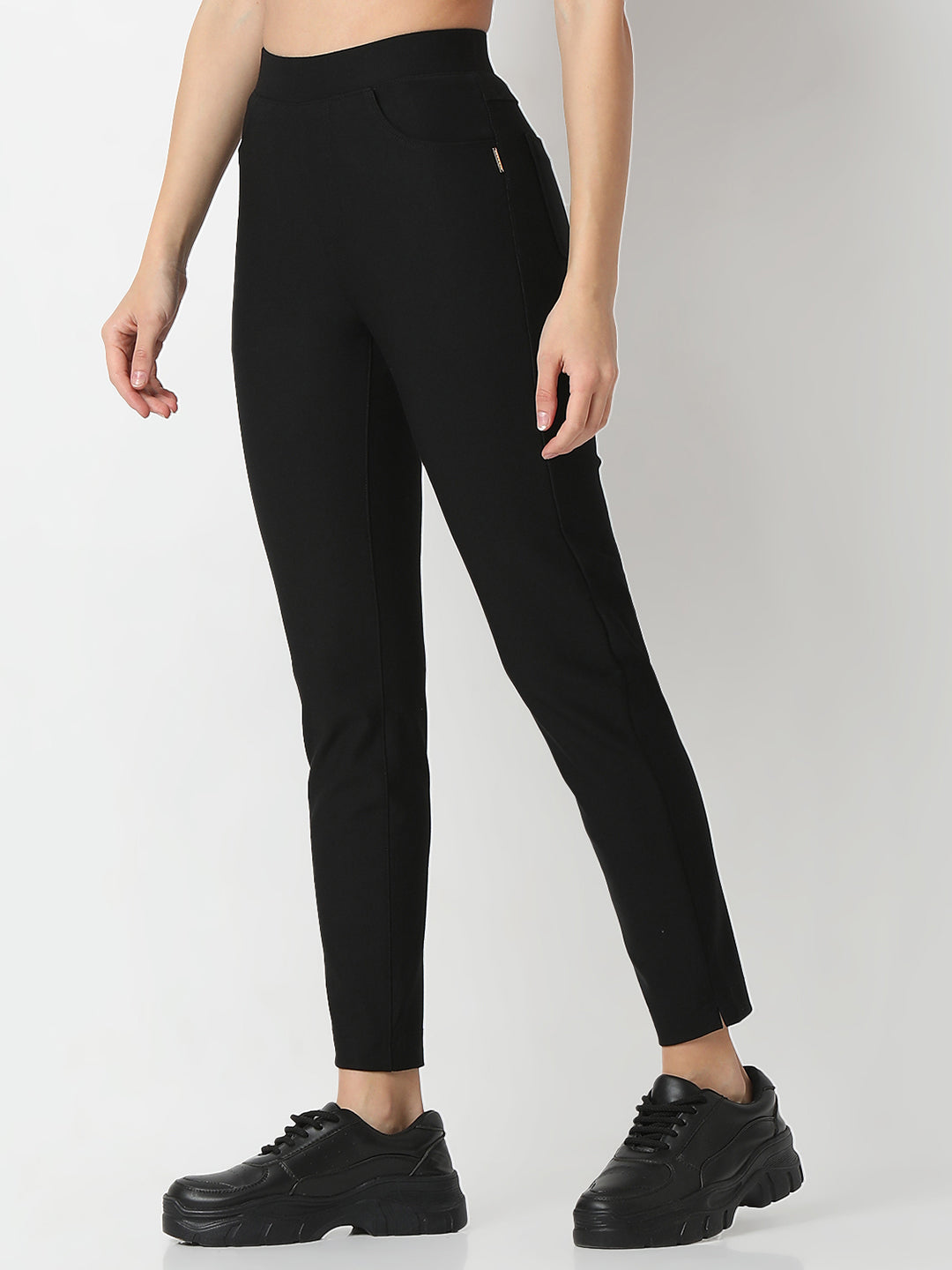 Spykar Black Skinny Fit High Rise Trackpant For Women