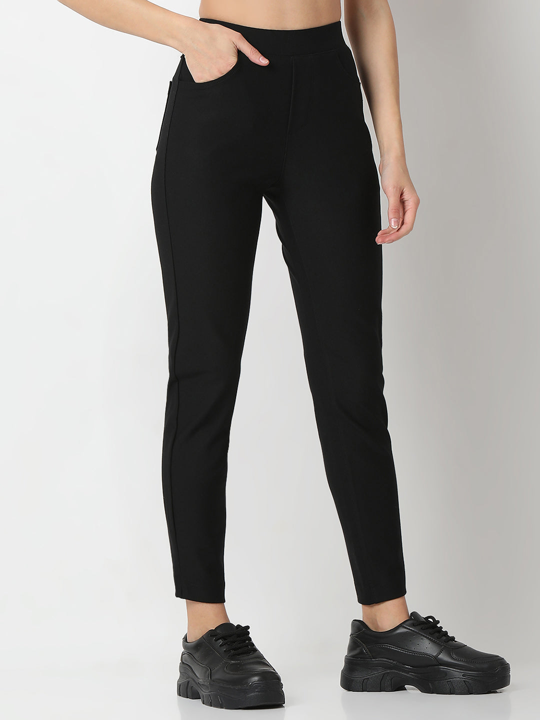 Spykar Black Skinny Fit High Rise Trackpant For Women