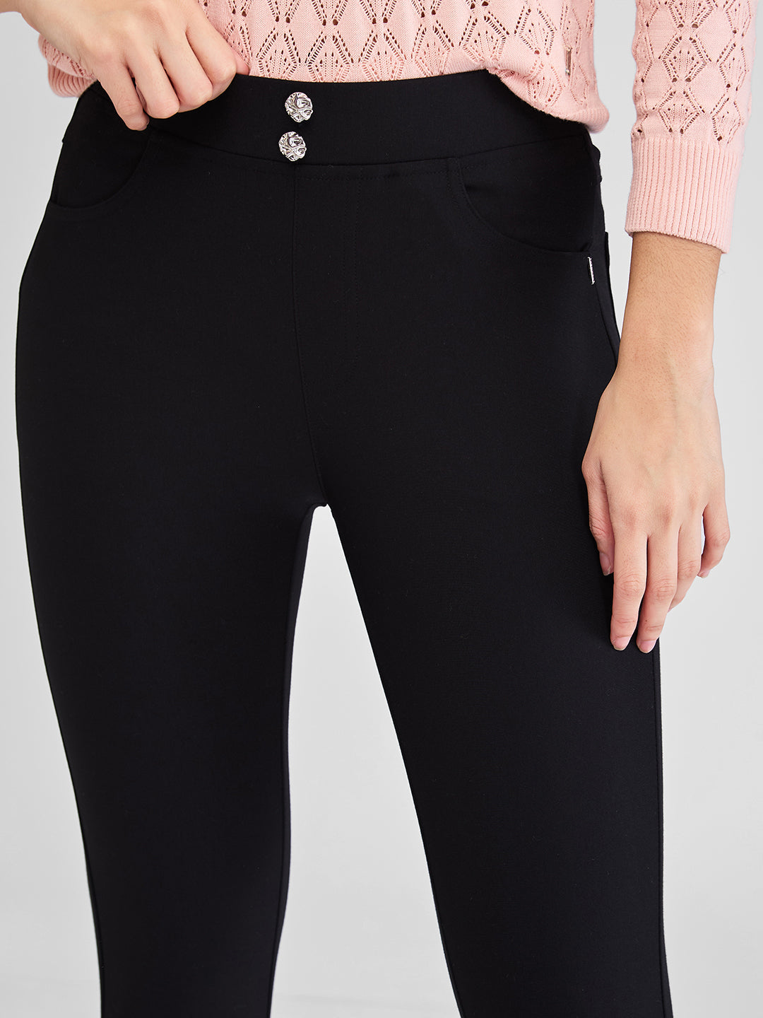 Spykar Black Skinny Fit High Rise Knit Trackpants For Women