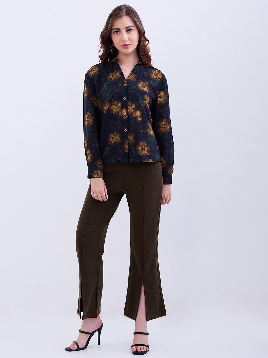 Spykar Olive Green Mid Rise Boot Cut Fit Casual Knit Track Pants For Women