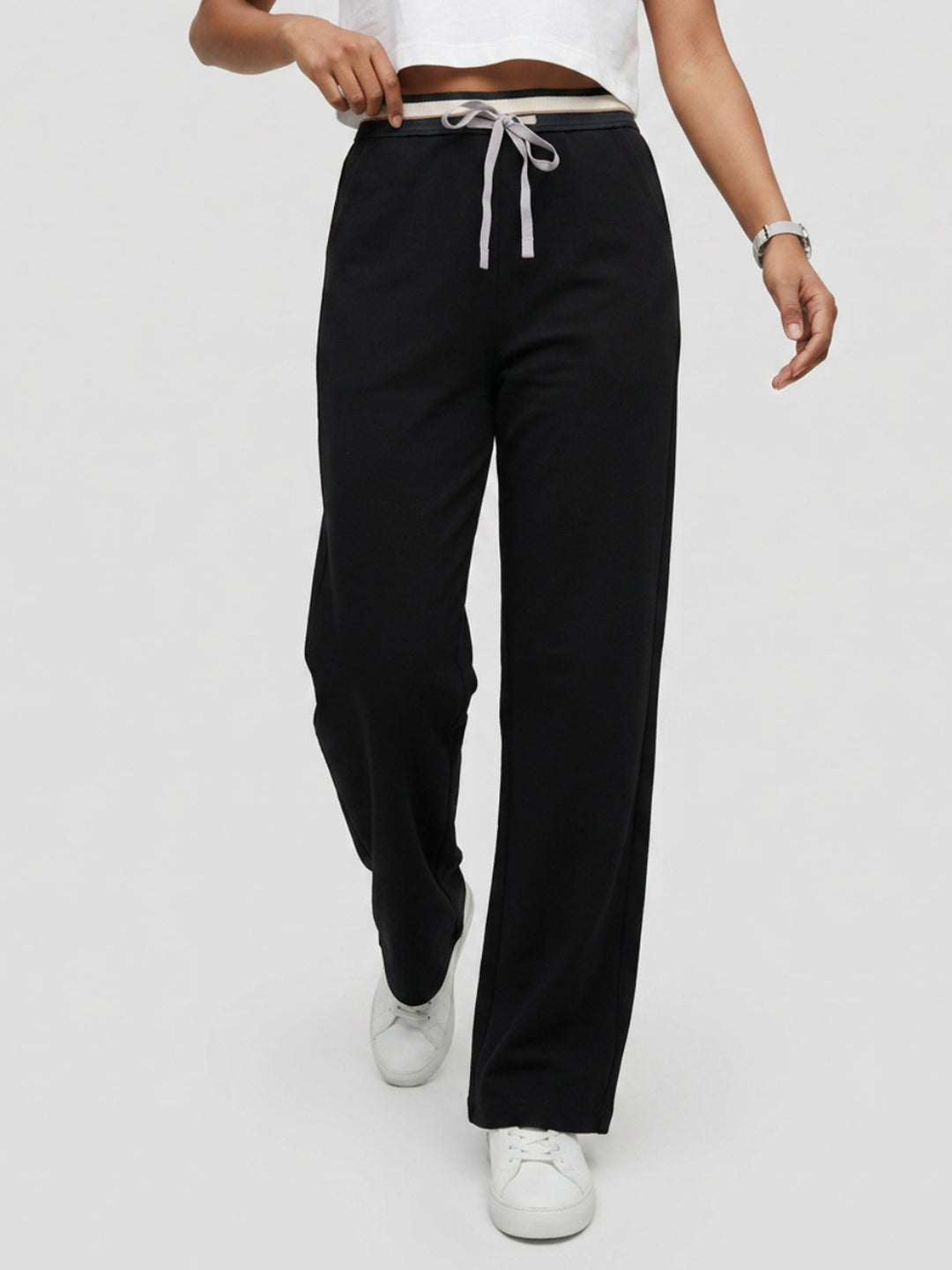 Women Trouser Straight Fit Black High Rise