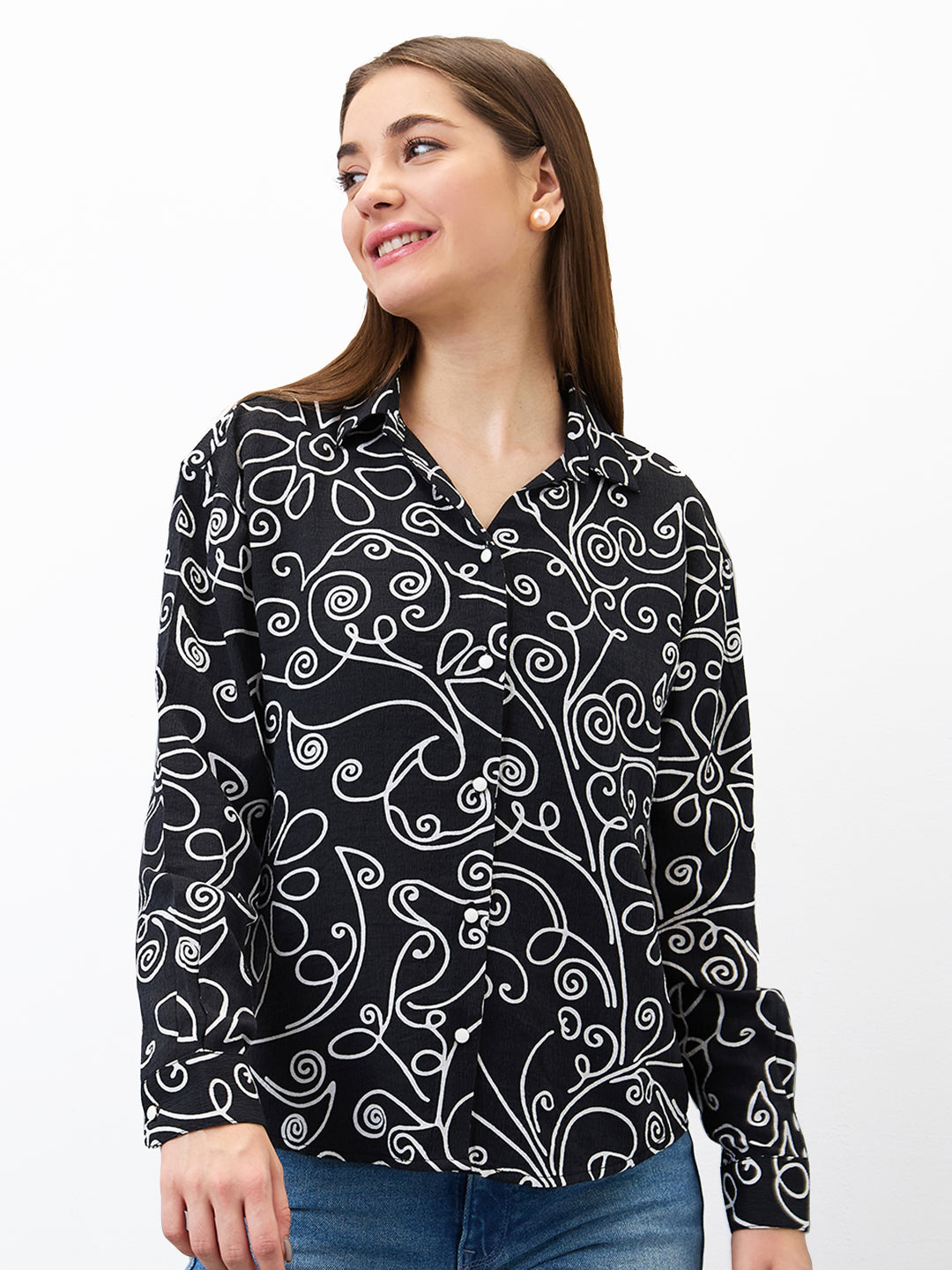 Spykar Black Regular Fit Printed Top For Women