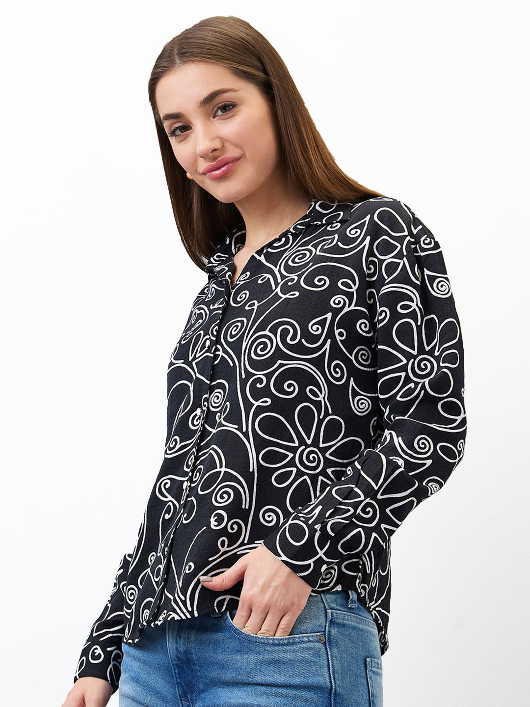 Spykar Black Regular Fit Printed Top For Women