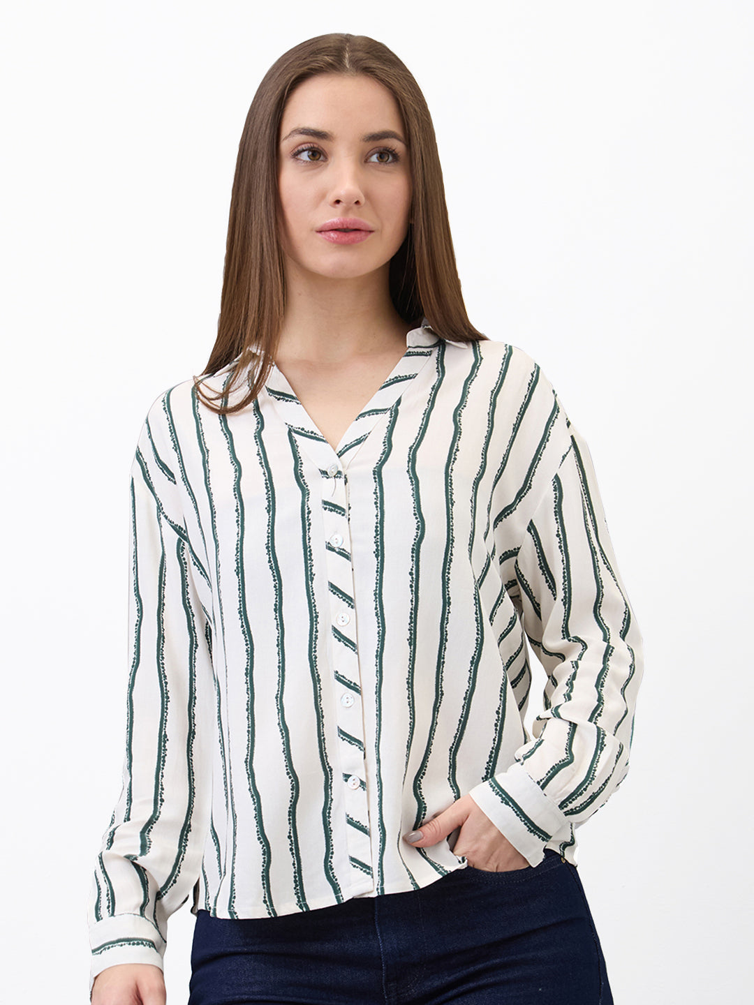 Spykar Green Regular Fit Printed Full Sleeve Shirt For Women