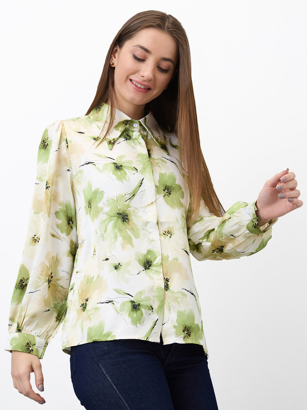 Spykar Green Regular Fit Printed Full Sleeve Shirt For Women