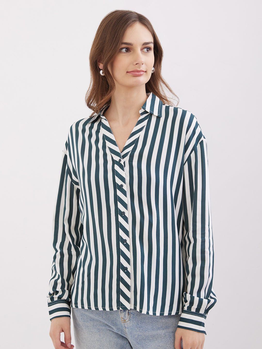Spykar Malachite Green Regular Fit Casual Shirts For Women