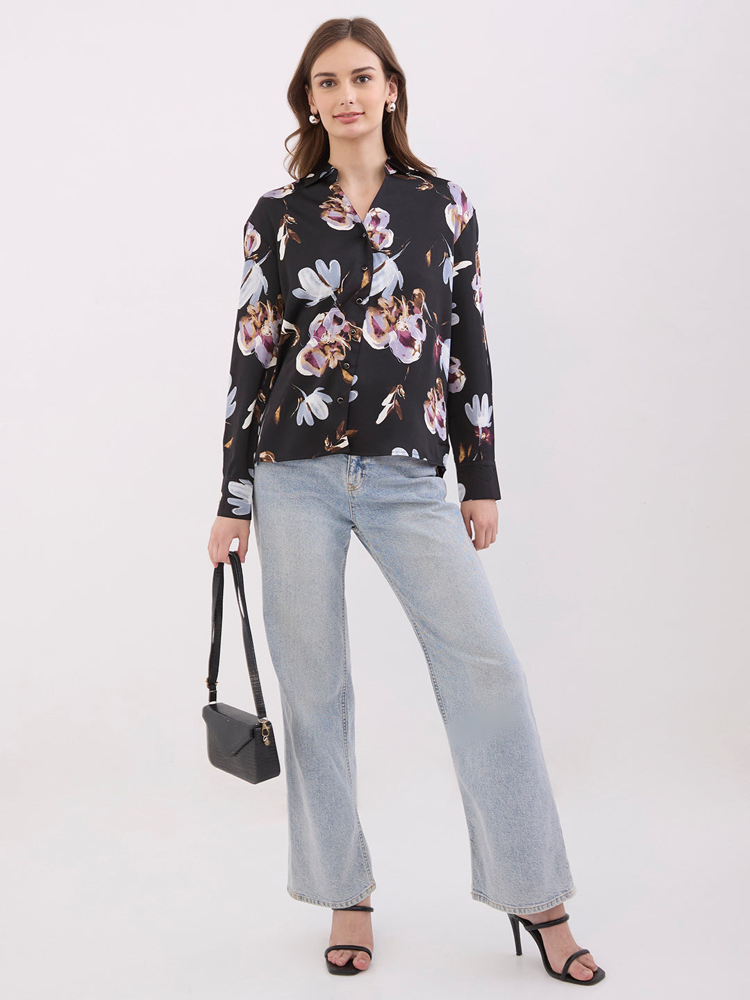 Spykar Black Regular Fit Casual Shirts For Women