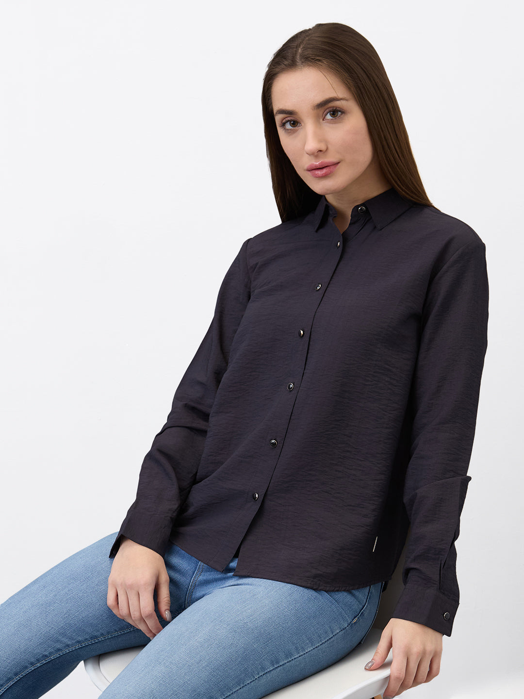 Spykar Black Regular Fit Solid Full Sleeve Shirt For Women