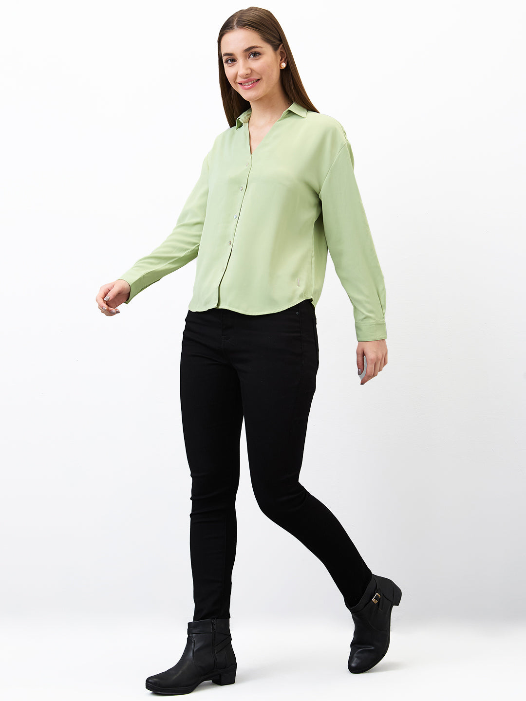 Spykar Green Regular Fit Solid Full Sleeve Shirt For Women