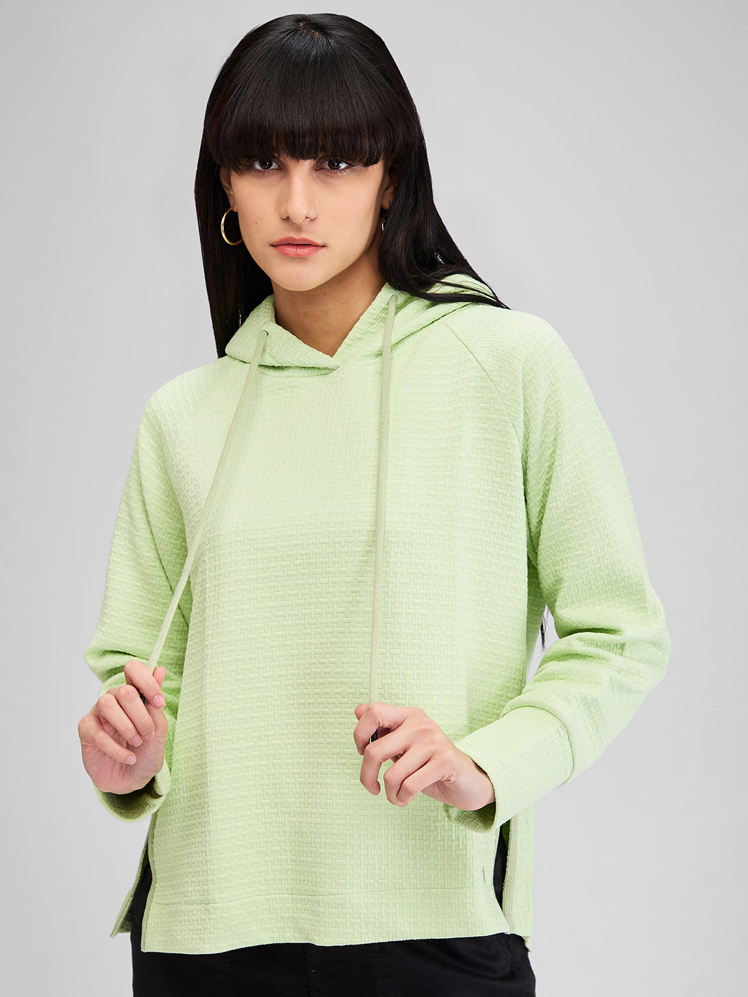 Spykar Green Full Sleeves Oversize Fit Solid Sweat Shirts For Women