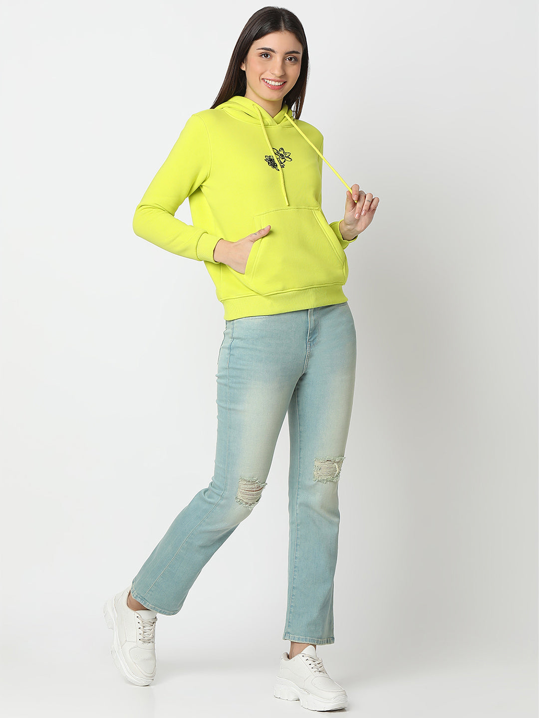 Spykar Bitter Lemon Regular Fit Full Sleeves Sweatshirt For Women