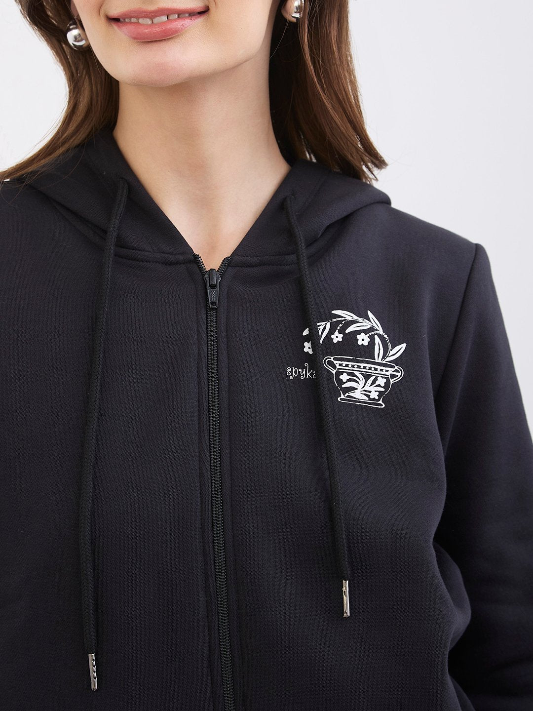 Spykar Black Relaxed Fit Casual Sweatshirts For Women