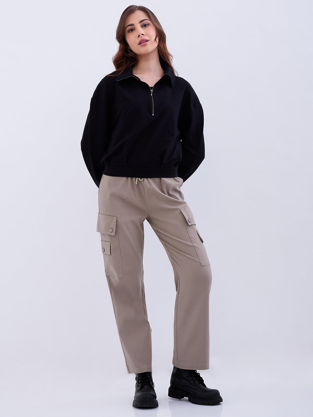 Spykar Black Relaxed Fit Casual Sweatshirts For Women