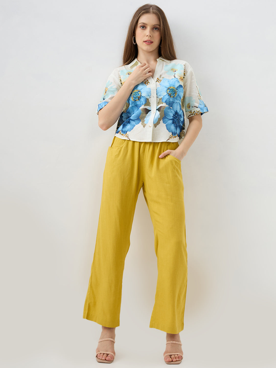 Women Trouser Straight Fit Yellow Mid Rise