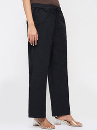 Women Trouser Straight Fit Black Mid Rise