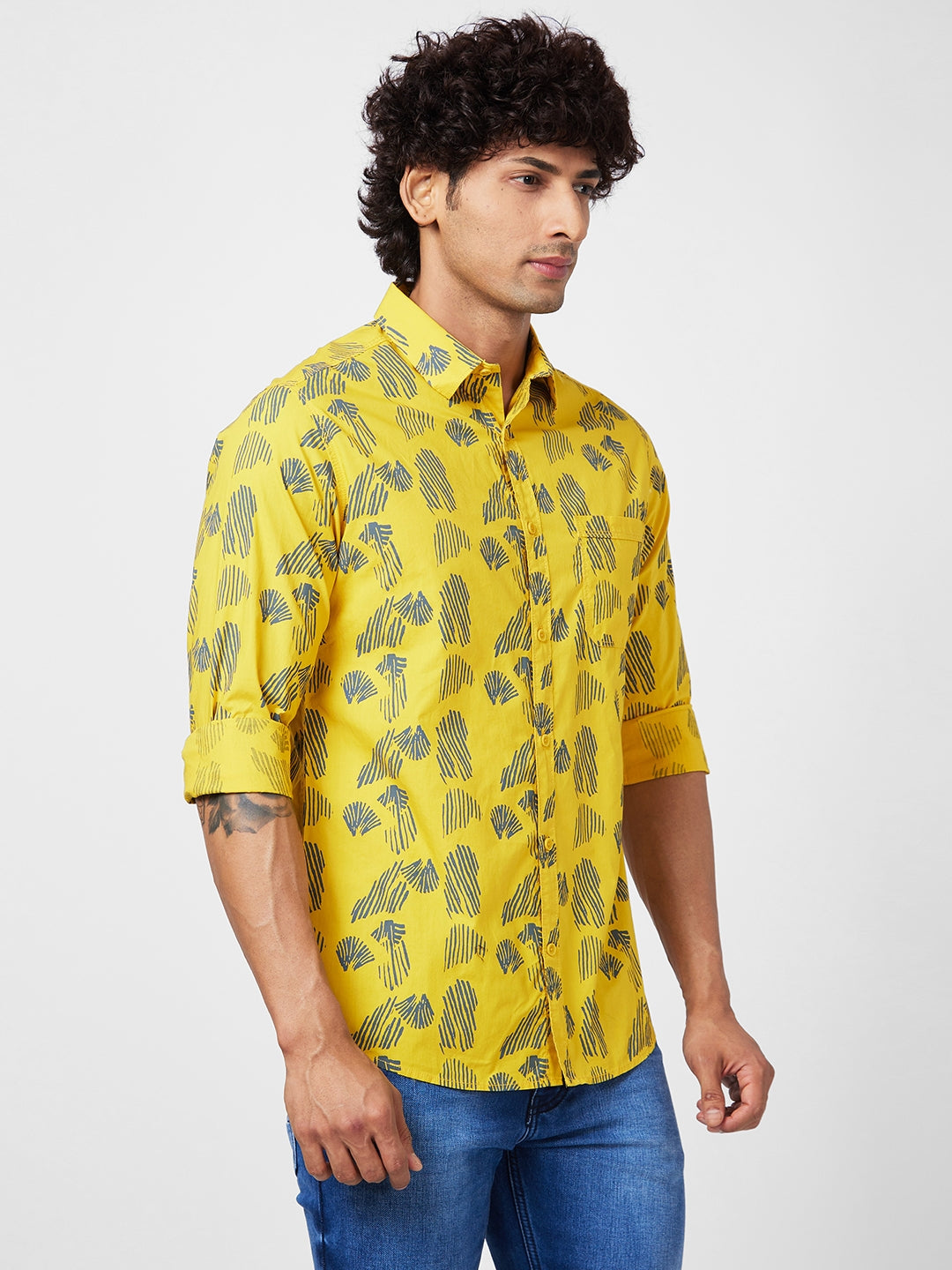 Spykar Men Sulphur Yellow Cotton Slim Fit Printed Shirt