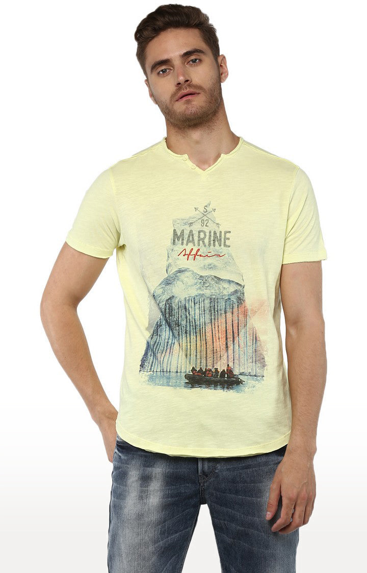 Spykar Yellow Cotton Slim Fit T-Shirt For Men