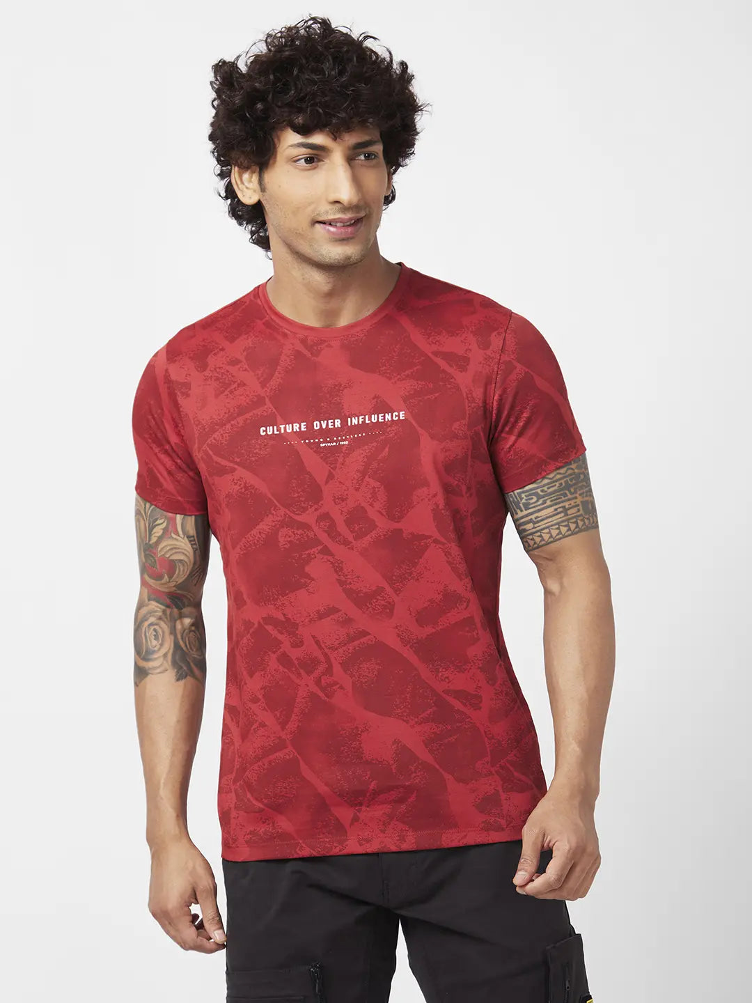 Spykar Men Burnt Orange Blended Slim Fit Half Sleeve Round Neck Printed Tshirt