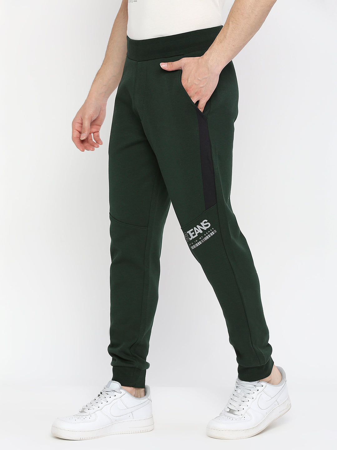 Men Premium Cotton Bottle Green Trackpant - Underjeans By Spykar