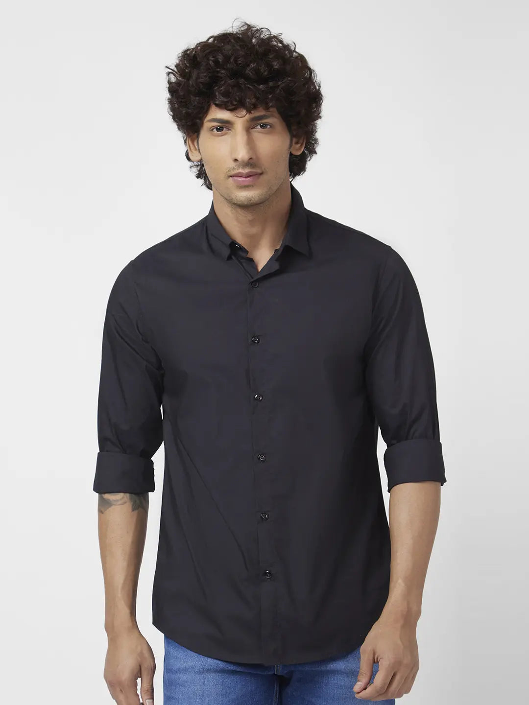 Spykar Men Black Dyed Regular Slim Fit Full Sleeve Plain Shirt