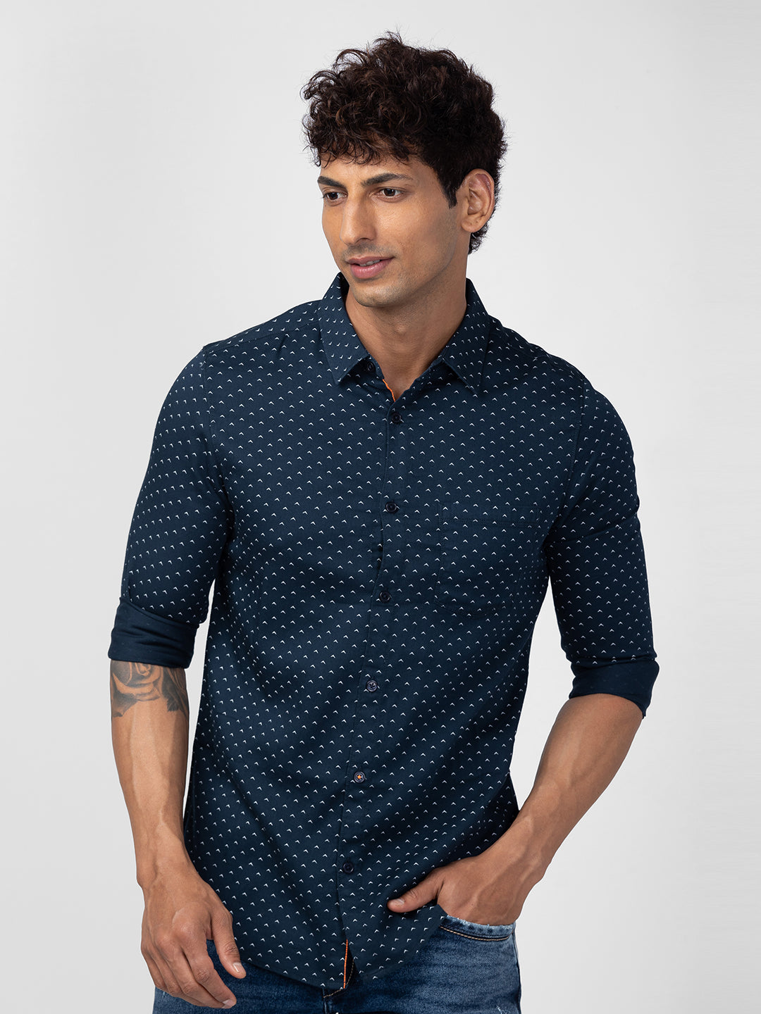 Spykar Men Navy Blue Cotton Slim Fit Printed Shirt