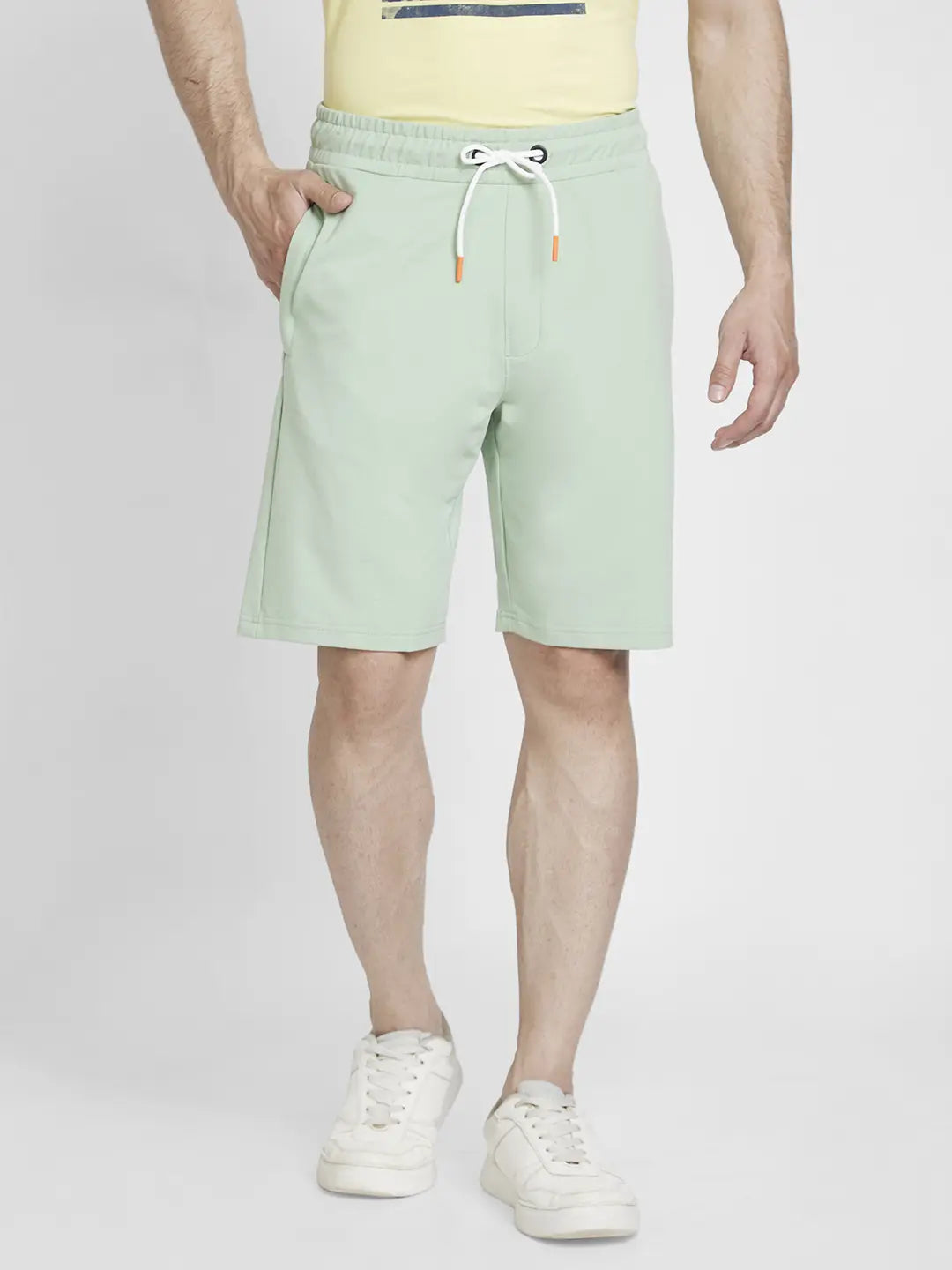 Spykar Men Dusty Pista Green Blended Knee Length Shorts