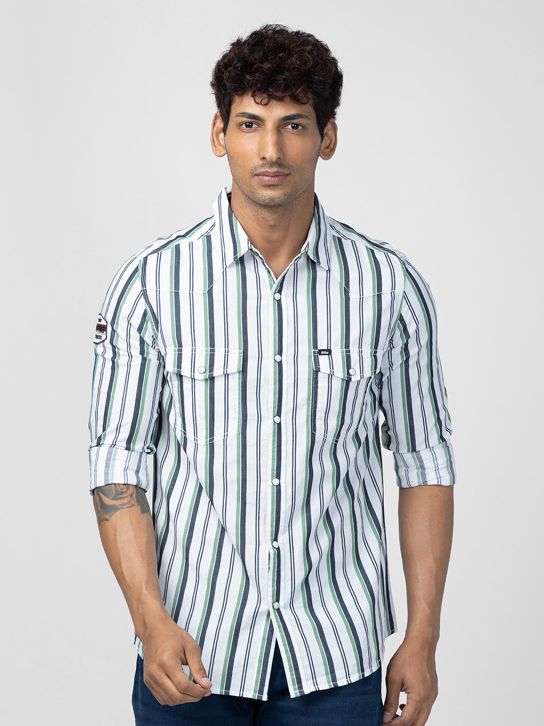 Spykar Men Sage Green Cotton Slim Fit Striped Shirt