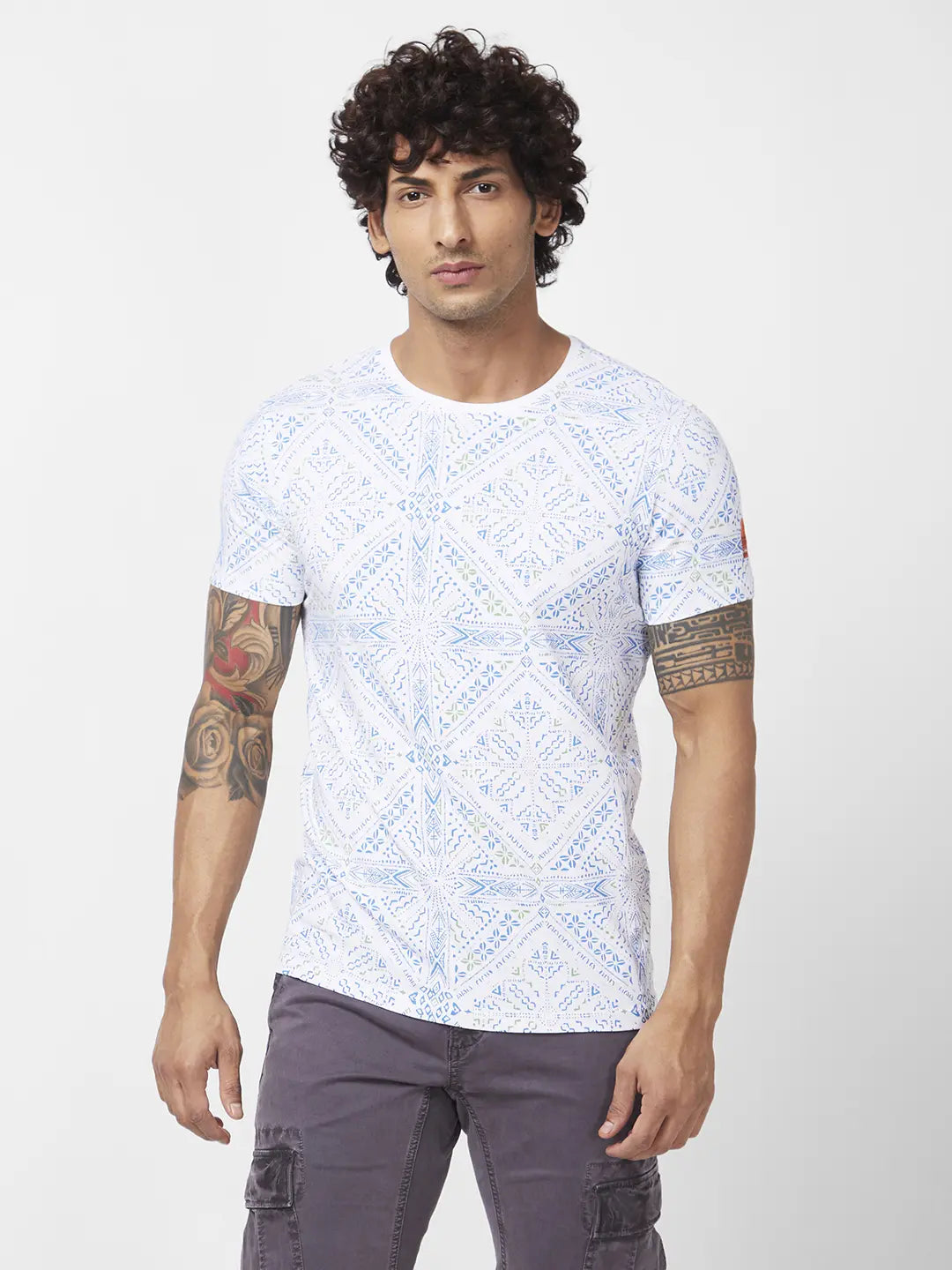 Spykar Men White Blended Slim Fit Half Sleeve Round Neck Printed Tshirt