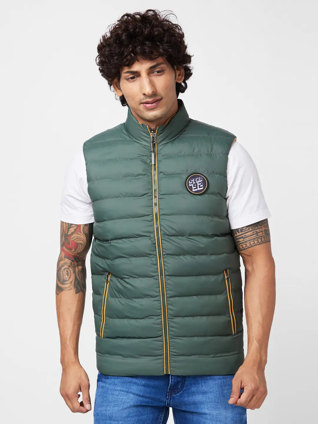 Sleeveless reversible jacket discount