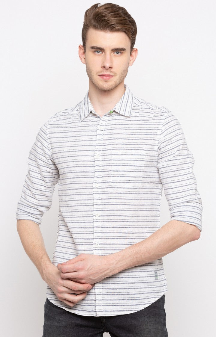 Spykar Men'S White Cotton Striped Casual Shirts