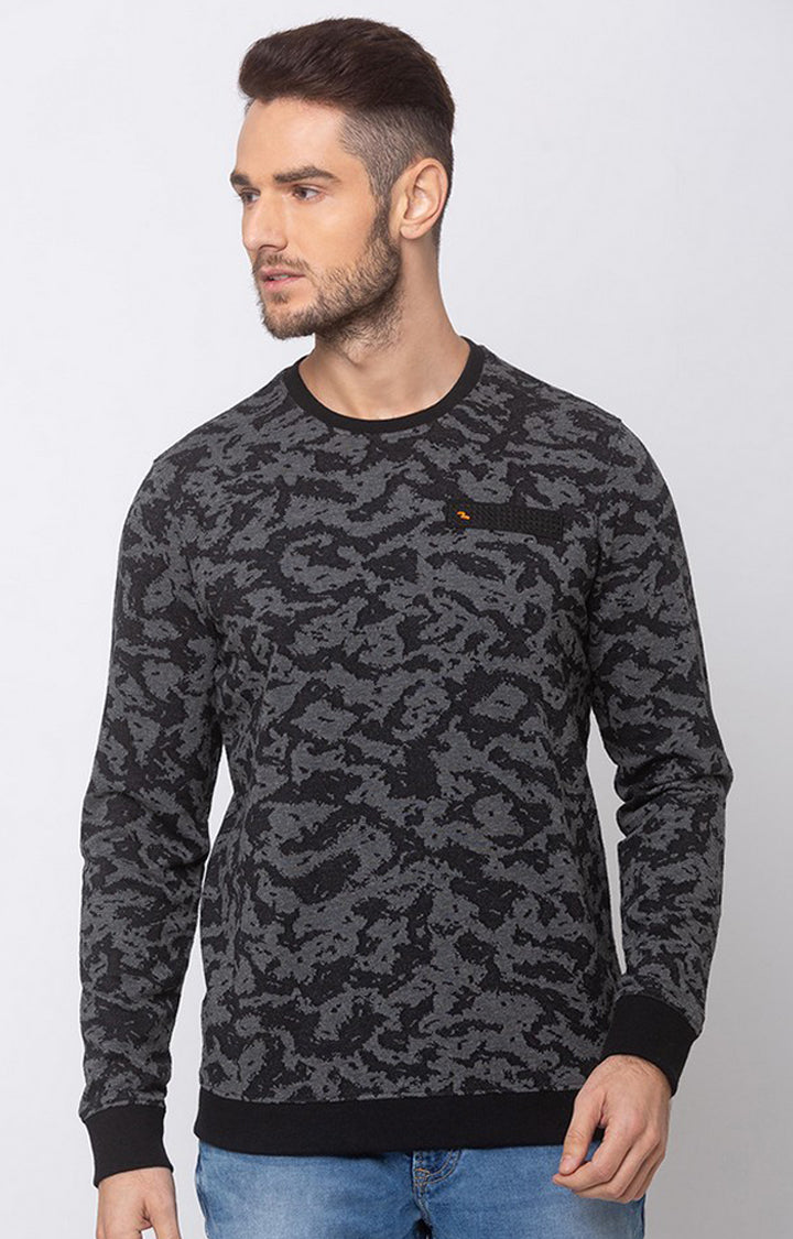 Spykar Black Cotton Slim Fit Sweatshirt For Men