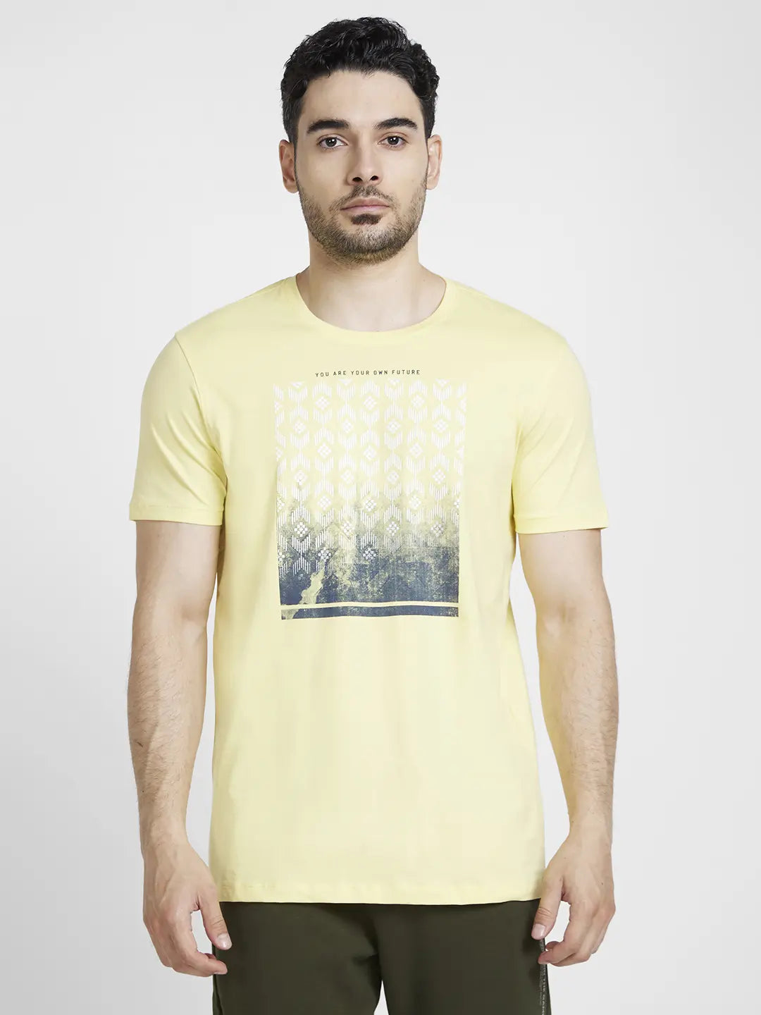 Spykar Men Powder Yellow Cotton Slim Fit Printed Round Neck Tshirt