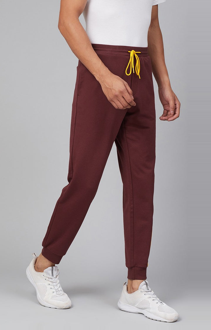 Underjeans by Spykar Men Premium Knitted Maroon Trackpant