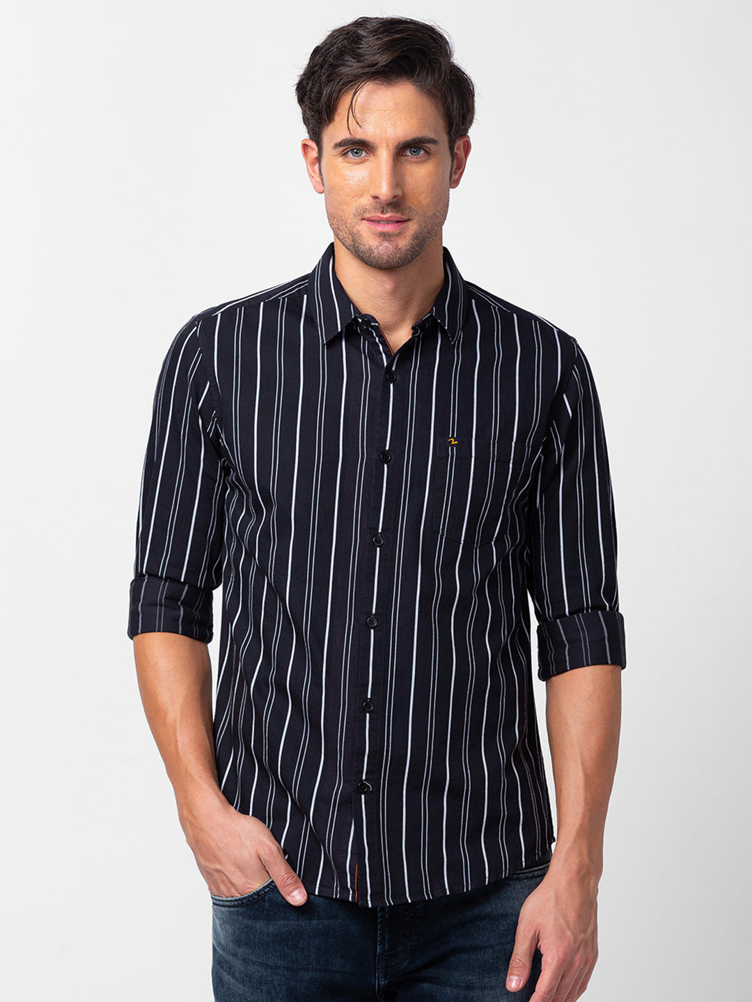 Spykar Men Black Cotton Slim Fit Striped Shirt