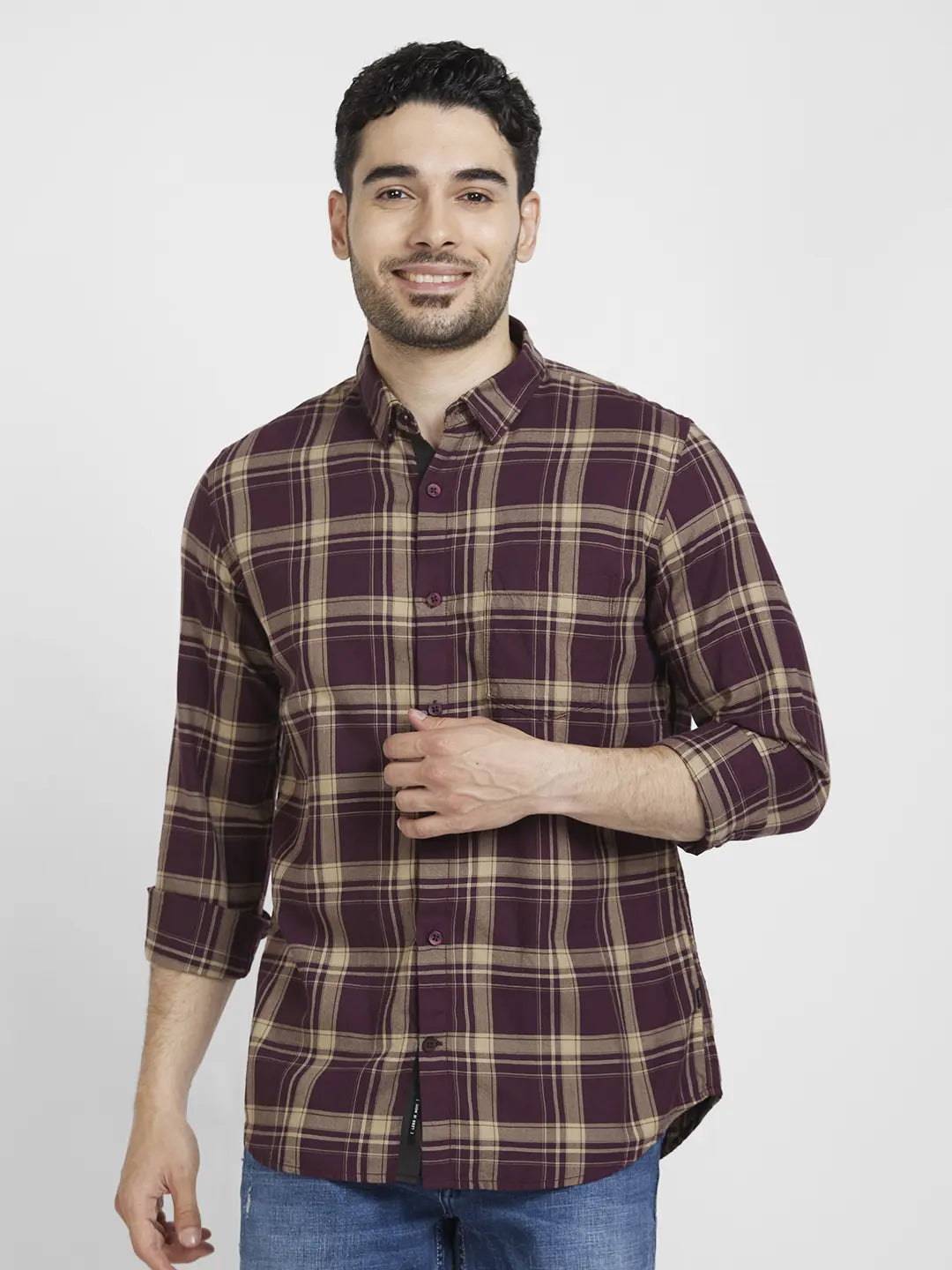 Spykar Men Wine Red Cotton Regular Slim Fit Full Sleeve Checkered Shirt