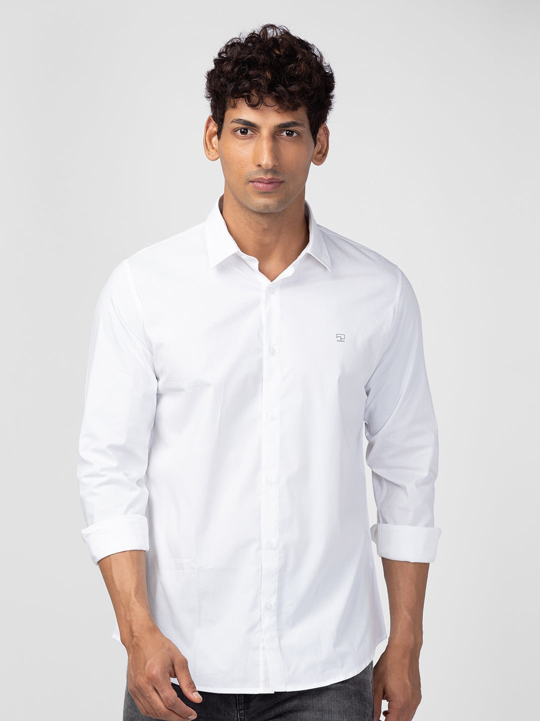 Spykar Men White Cotton Regular Slim Fit Plain Shirt