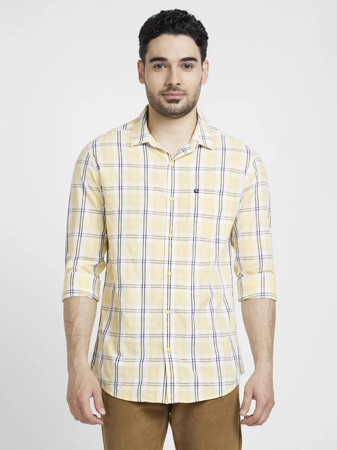 Spykar Men Butter Yellow Cotton Slim Fit Checkered Shirt