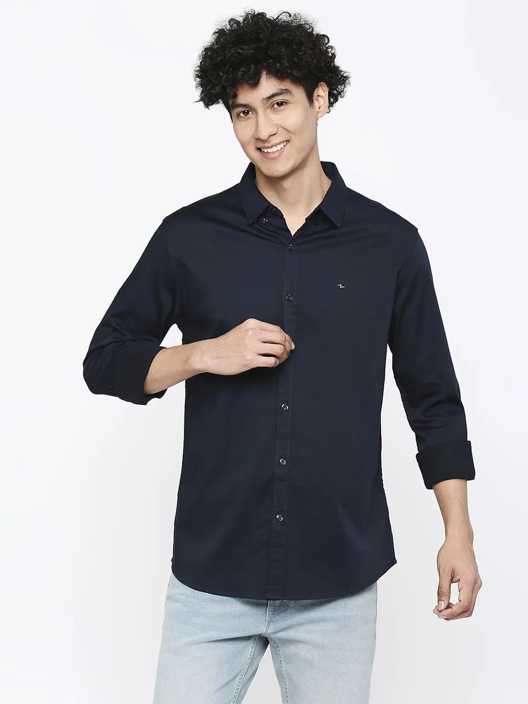 Spykar Men Navy Blue Cotton Slim Fit Plain Shirt