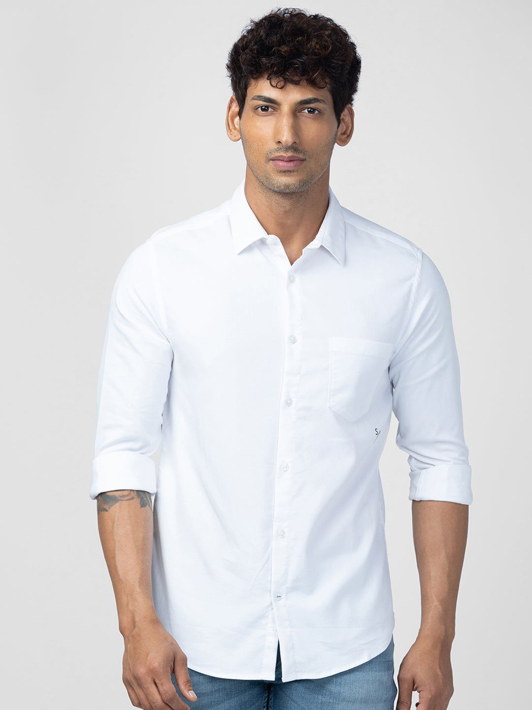 Spykar Men White Cotton Slim Fit Plain Shirt