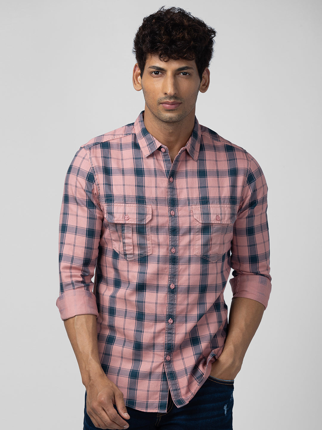 Spykar Men Dusty Pink Cotton Slim Fit Checkered Shirt