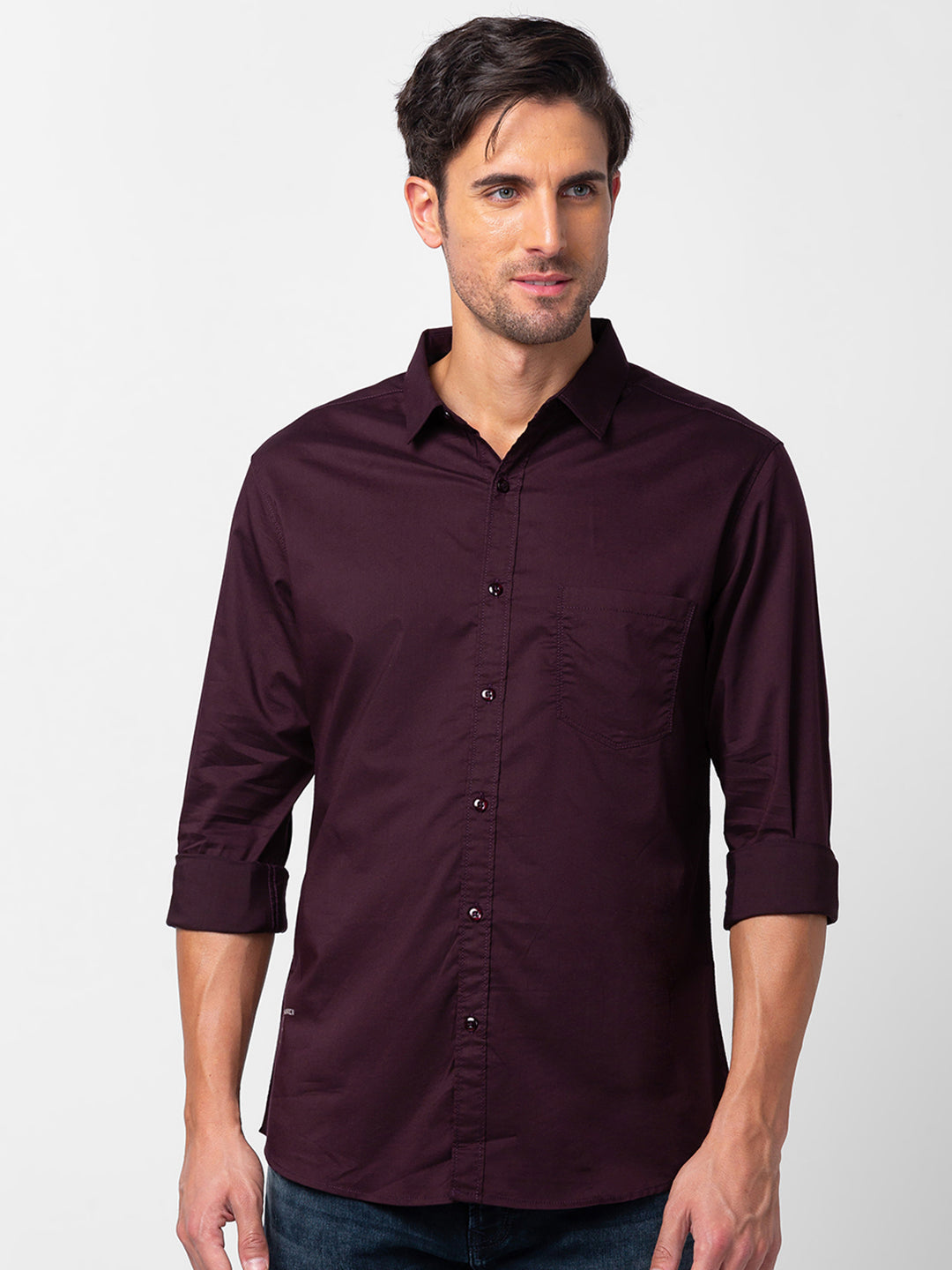 Spykar Men Wine Red Cotton Slim Fit Plain Shirt