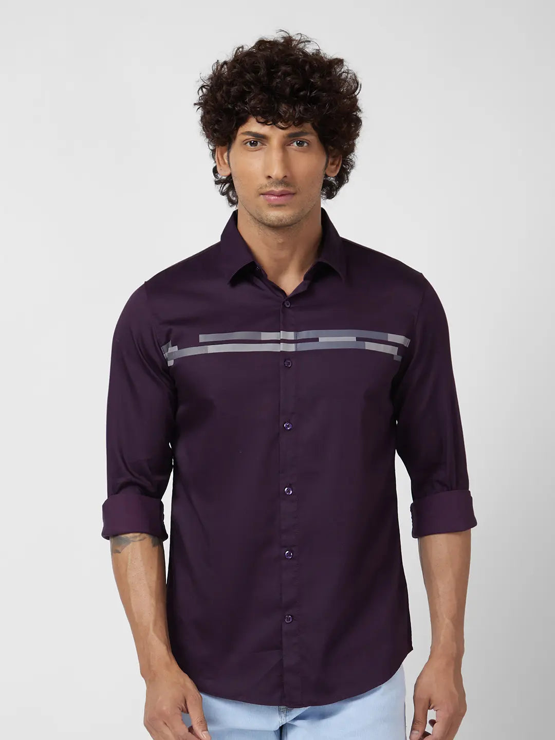 Spykar Men Deep Purple Dyed Regular Slim Fit Full Sleeve Printed Shirt