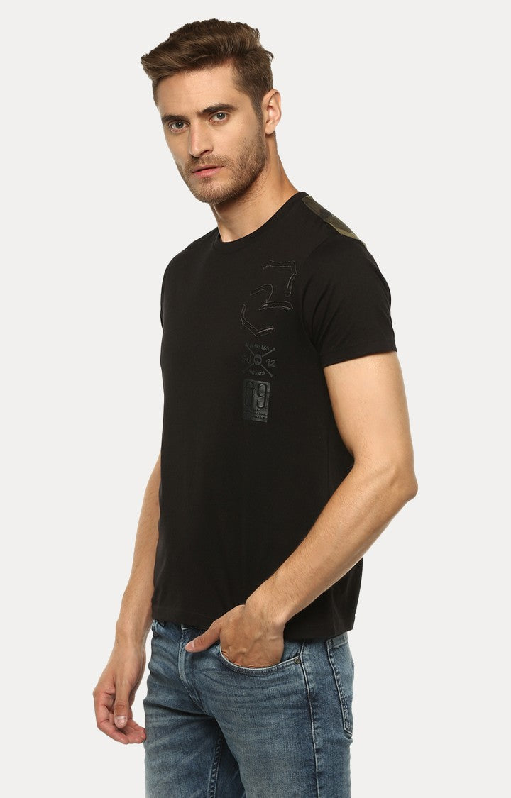 Spykar Black Solid Slim Fit Men T-Shirts