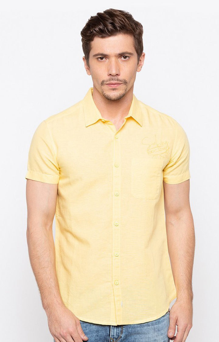 Spykar Men'S Yellow Cotton Solid Casual Shirts