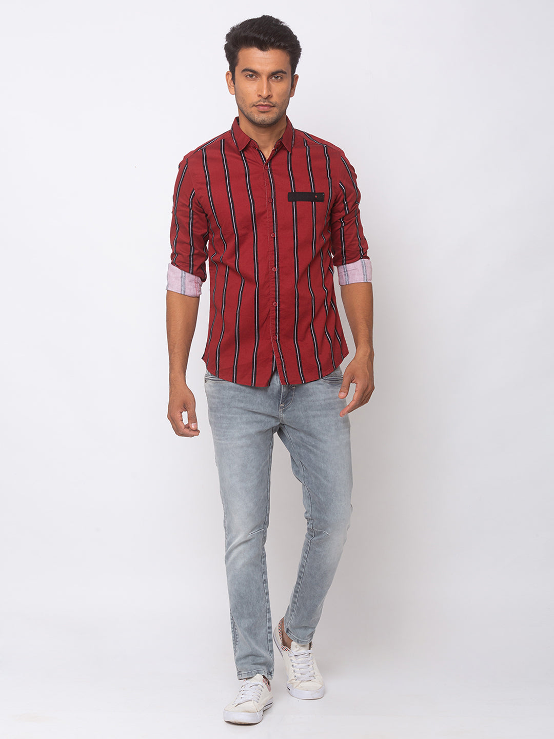 Spykar Men Red Cotton Slim Fit Shirt