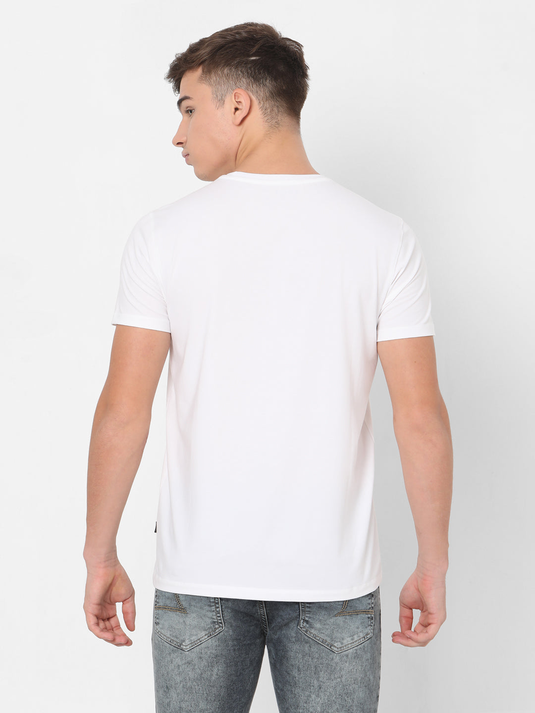 Spykar Men White Cotton Slim Fit Round Neck T-Shirt